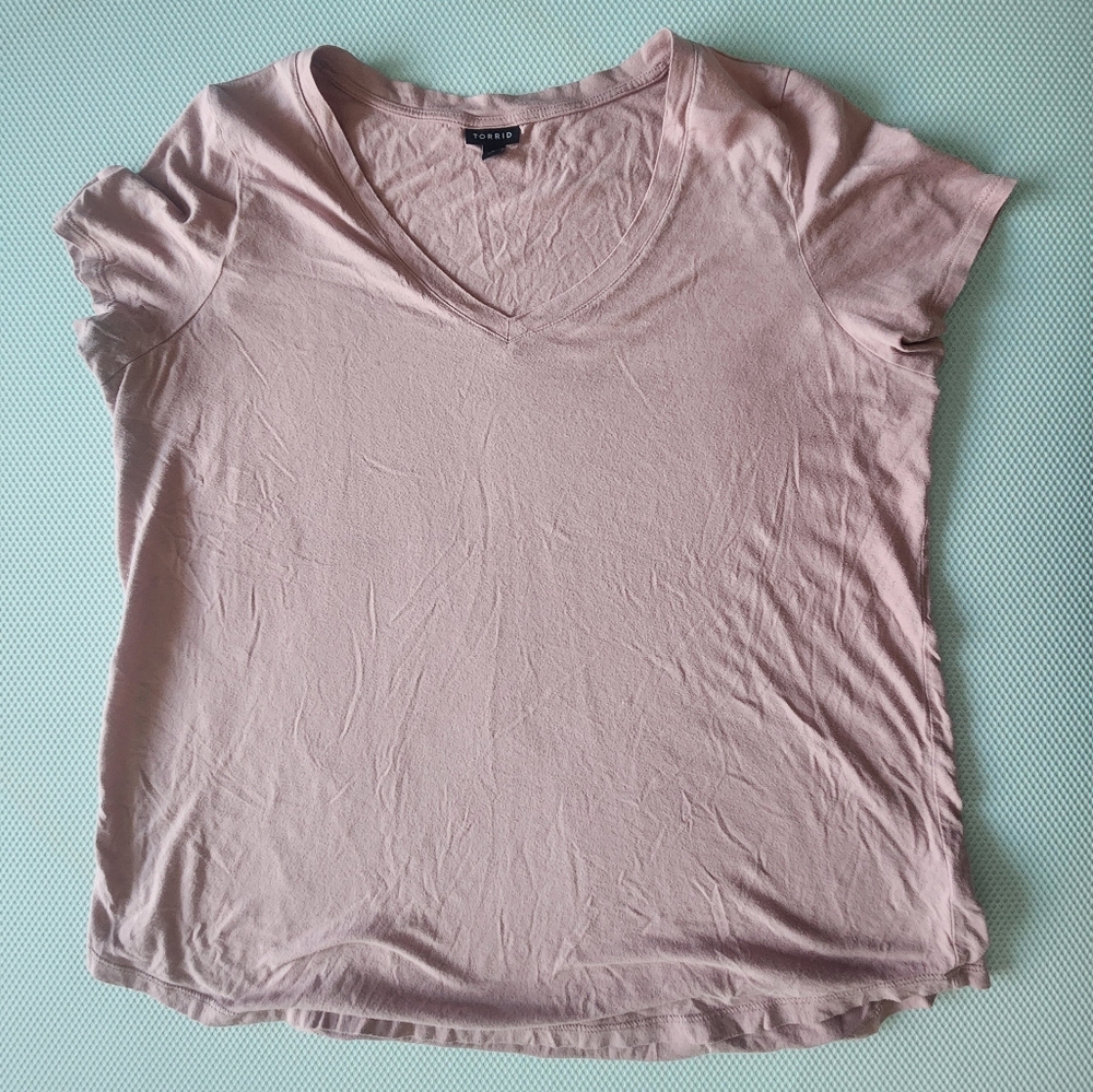 Torrid Light Pink V-Neck Short Sleeve Tee